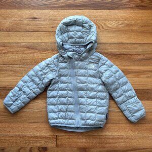 The North Face Gray Thermoball Hooded Jacket Size 18-24 Month
